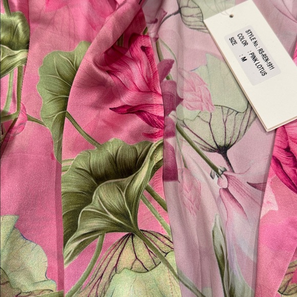 NWT Rococo Sand Rue silk top medium - Picture 5 of 5